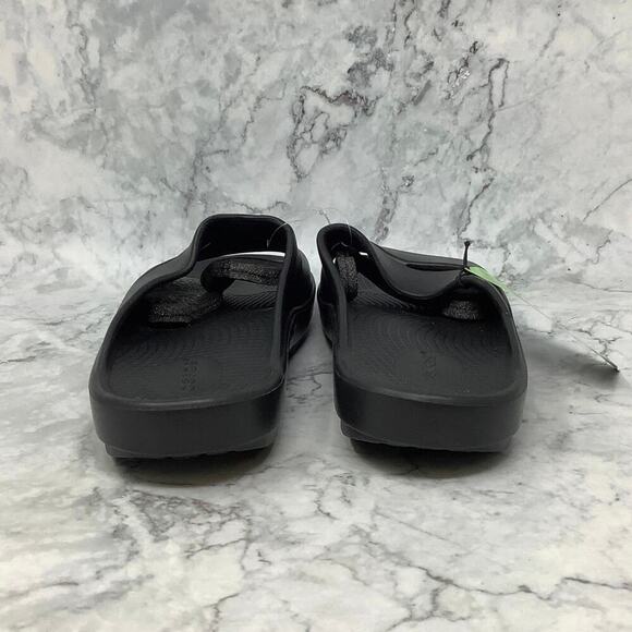 NWT Oofos Unisex M9 W11 Black Ooahh Sport Slide Recovery Sandals Comfort L4-8 - Picture 5 of 9